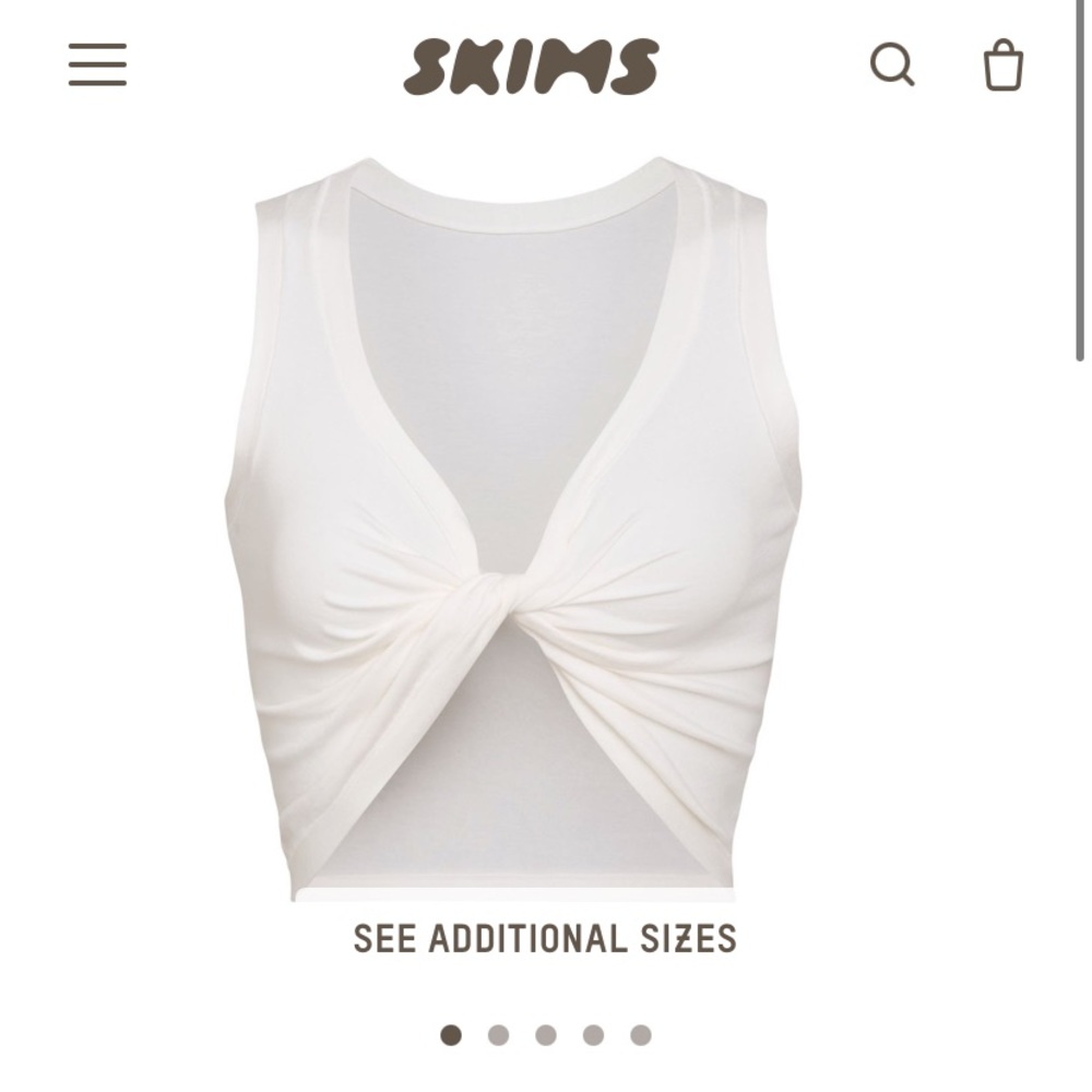 Skims knot top